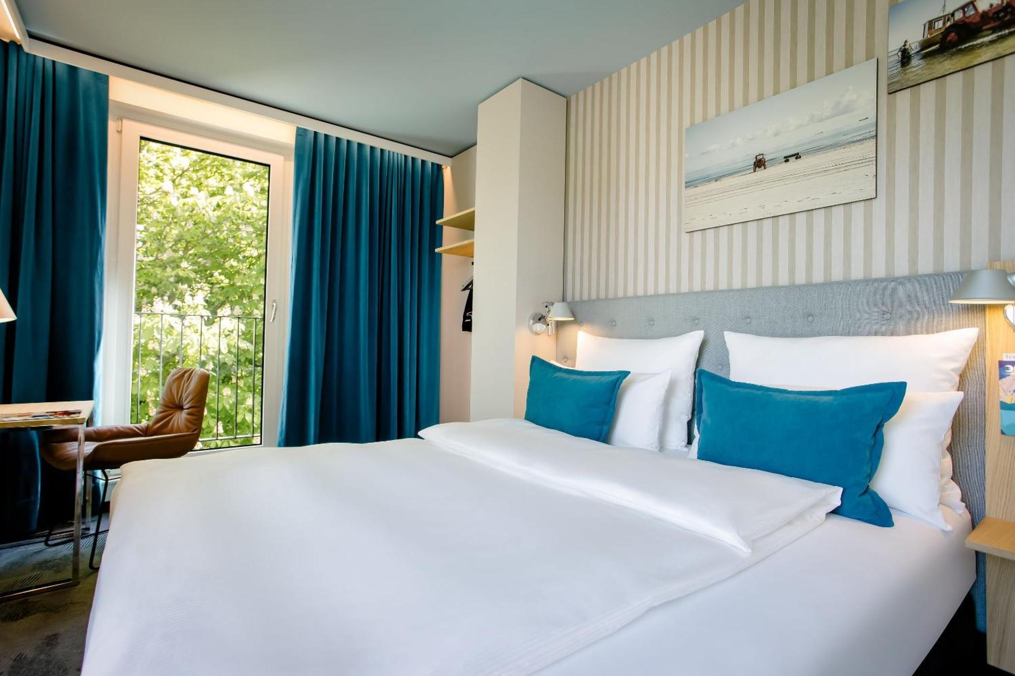 One 3* Rostock