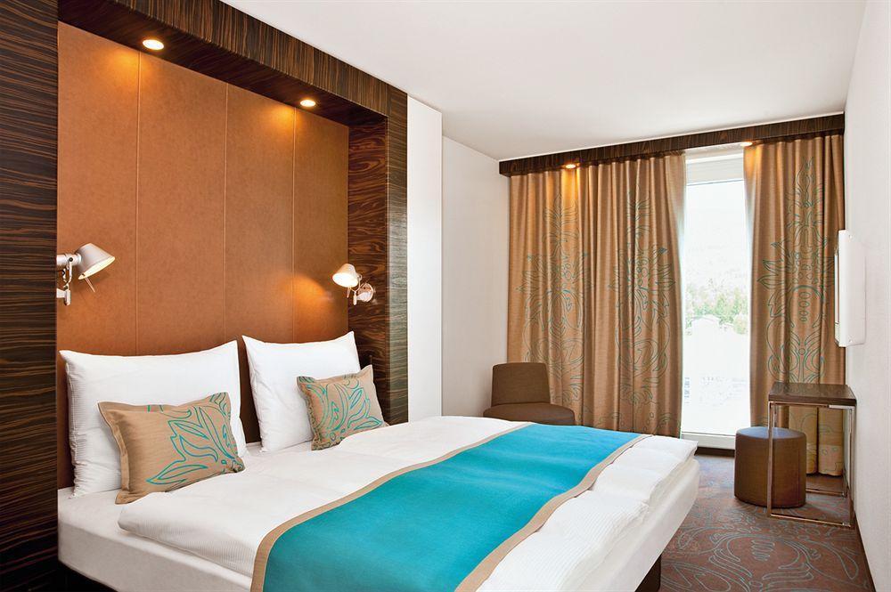 One Hotel 3*